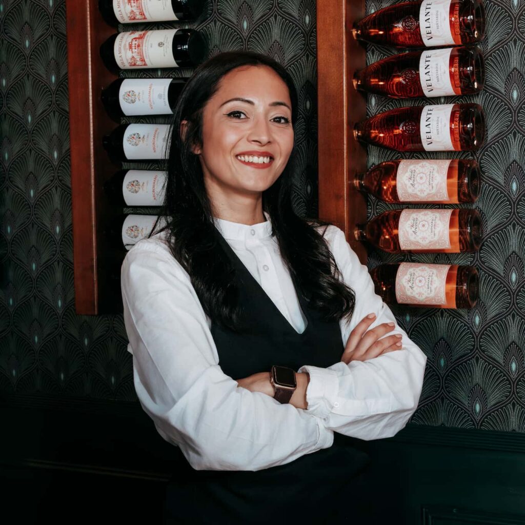 Equipo restaurante italiano en granada